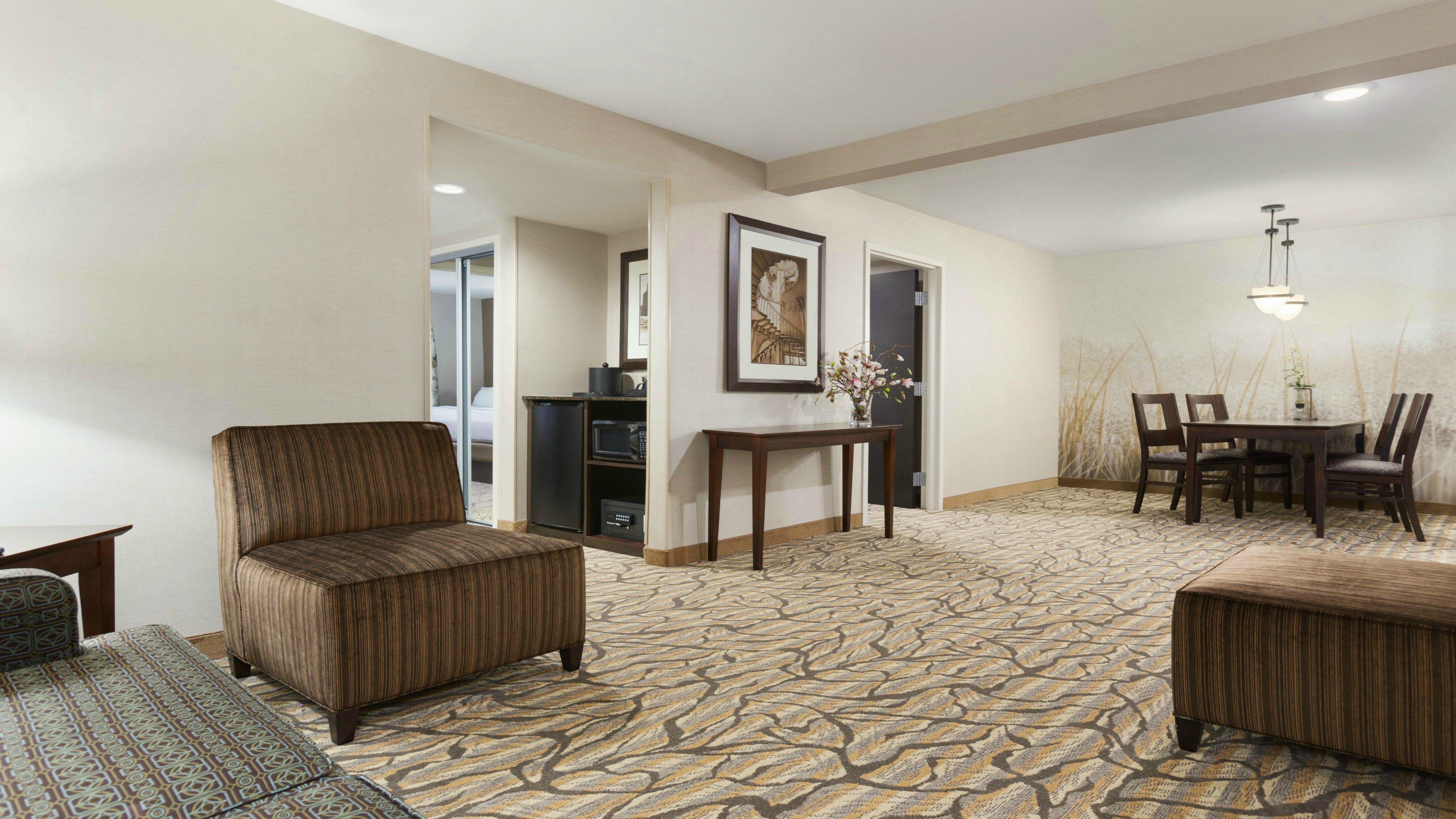 Holiday Inn Hotel & Suites Gateway By Ihg Williamsburg Dış mekan fotoğraf